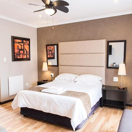 Ruth Avenue Guest House Edenvale Exterior foto